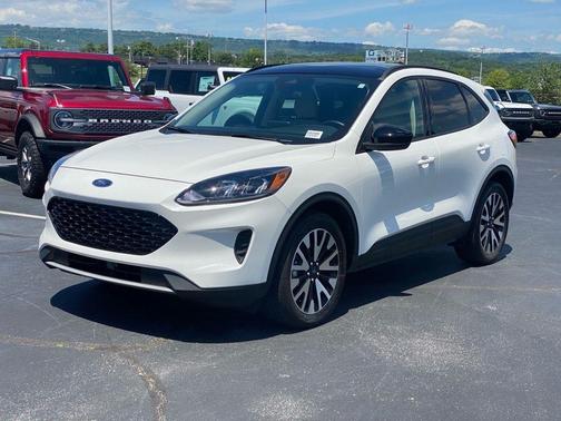 2020 Ford Escape SE Sport Hybrid