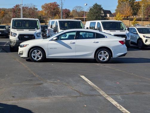 2022 Chevrolet Malibu 1LS