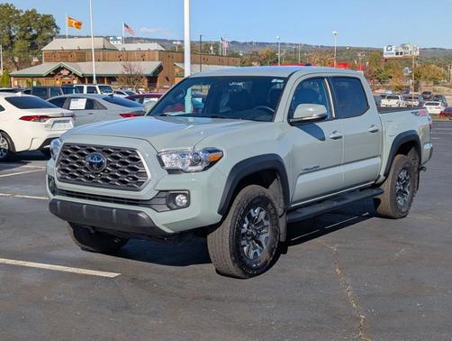 2023 Toyota Tacoma TRD Off Road