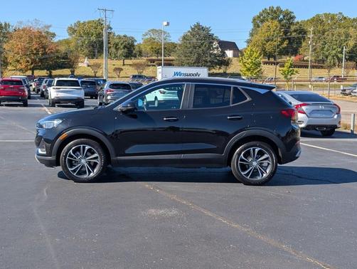 2022 Buick Encore GX Select