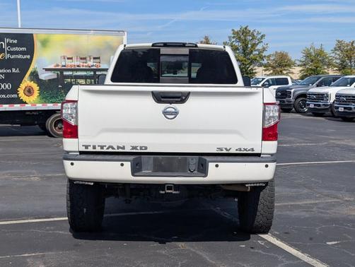 2018 Nissan Titan XD SV