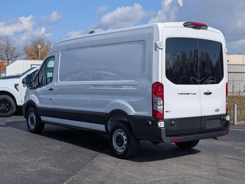 2026 Ford Transit-250 148 WB Medium Roof Cargo