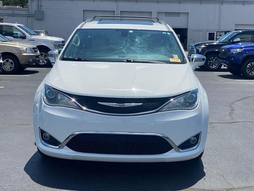 2020 Chrysler Pacifica Limited