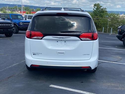 2020 Chrysler Pacifica Limited