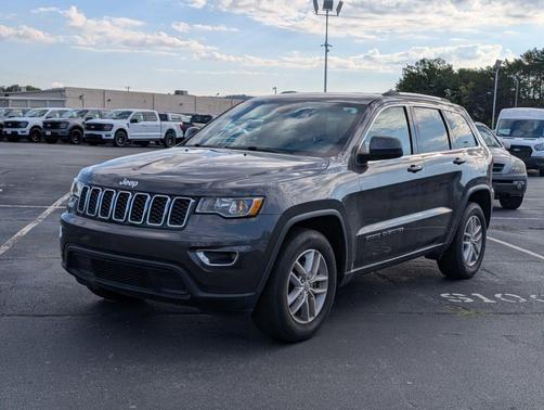 2017 Jeep Grand Cherokee Laredo