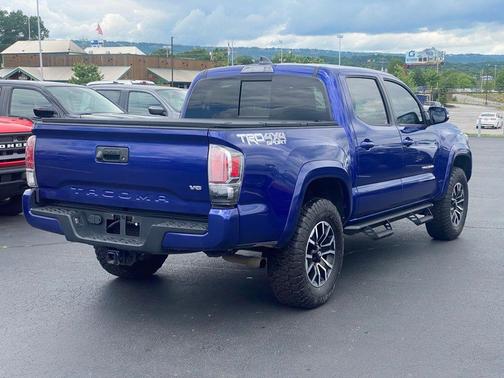 2022 Toyota Tacoma TRD Sport