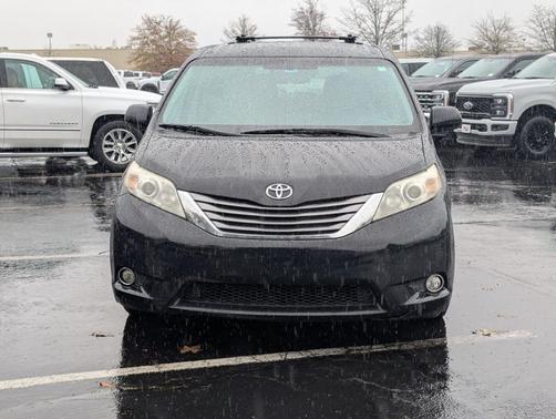 2017 Toyota Sienna L