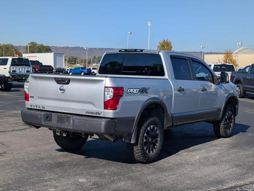 2018 Nissan Titan PRO-4X