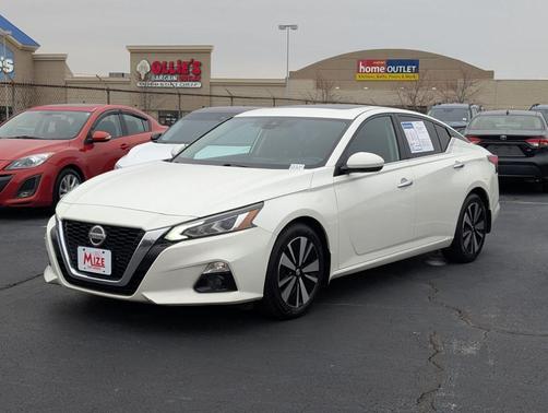 2020 Nissan Altima 2.5 SV
