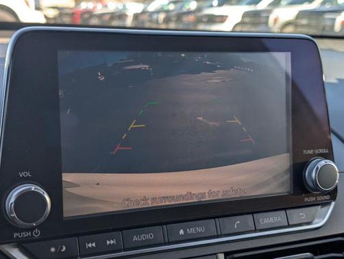 2020 Nissan Altima 2.5 SV