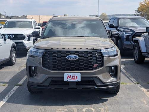Gray 2026 Ford Explorer ST