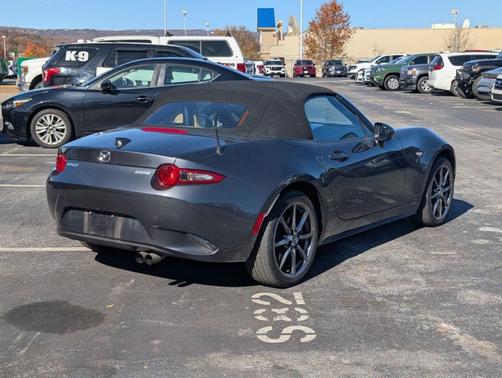 2016 Mazda MX-5 Miata Grand Touring