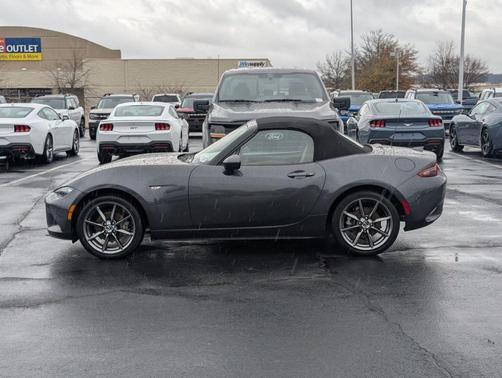 2016 Mazda MX-5 Miata Grand Touring