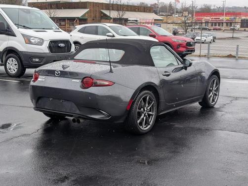 2016 Mazda MX-5 Miata Grand Touring