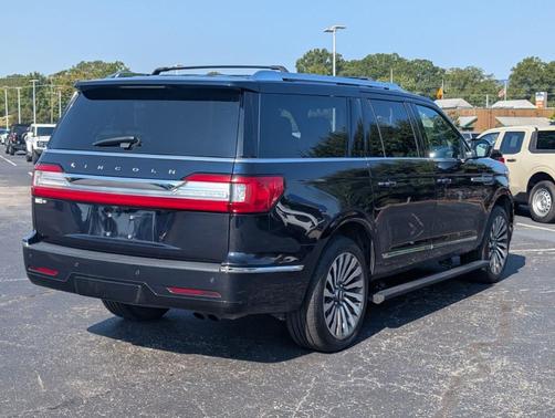 2021 Lincoln Navigator L Reserve