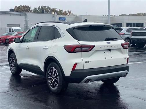 2025 Ford Escape PHEV