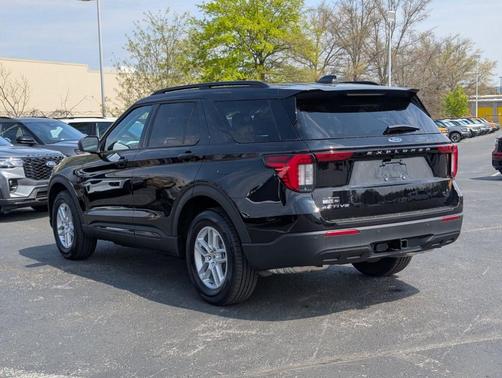 Agate Black Metallic 2026 Ford Explorer Active