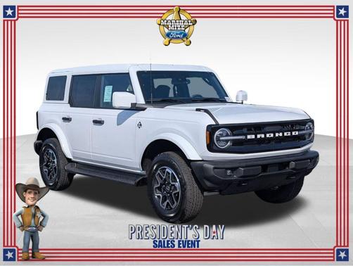 2026 Ford Bronco Outer Banks