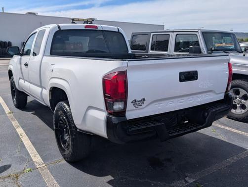 2020 Toyota Tacoma SR