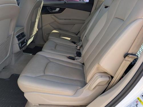 2017 Audi Q7 3.0T Prestige