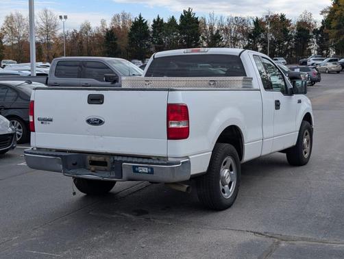 2004 Ford F-150 XL