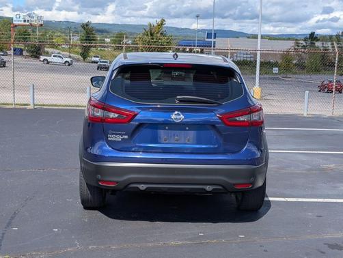 2021 Nissan Rogue Sport S