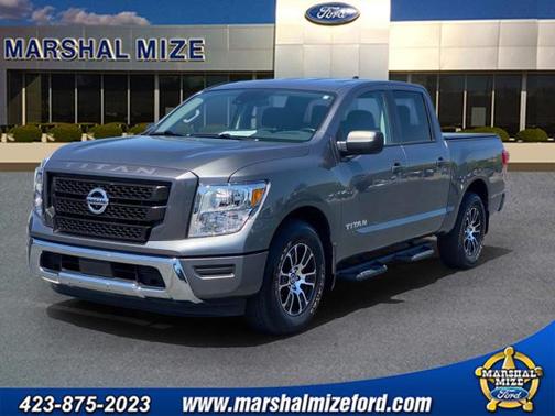 2022 Nissan Titan SV