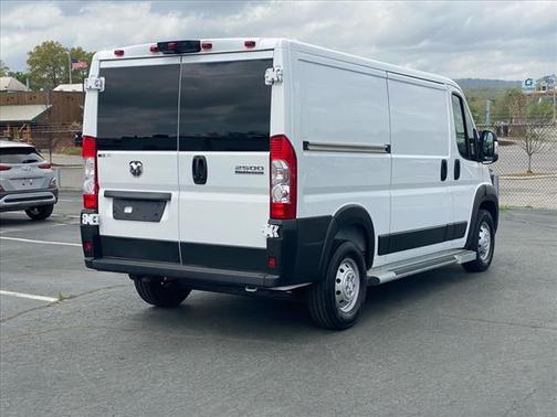 2023 RAM ProMaster 2500 Base