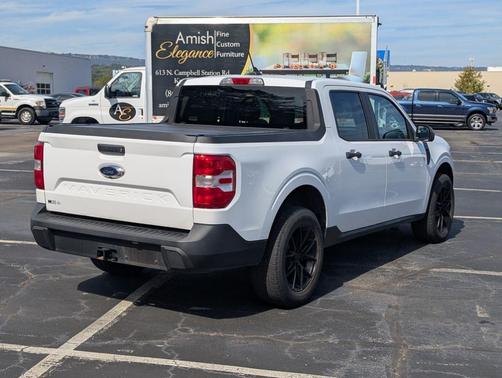 2022 Ford Maverick XL