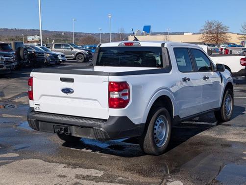 2023 Ford Maverick XL