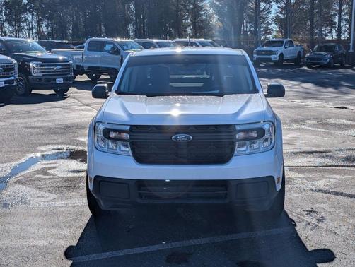 2023 Ford Maverick XL