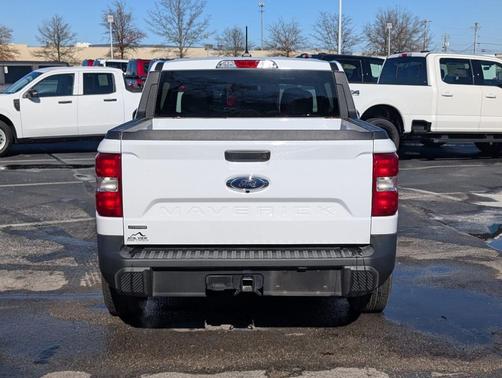 2023 Ford Maverick XL