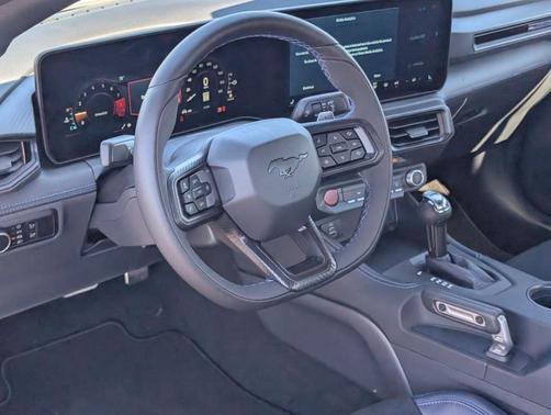 2025 Ford Mustang Dark Horse