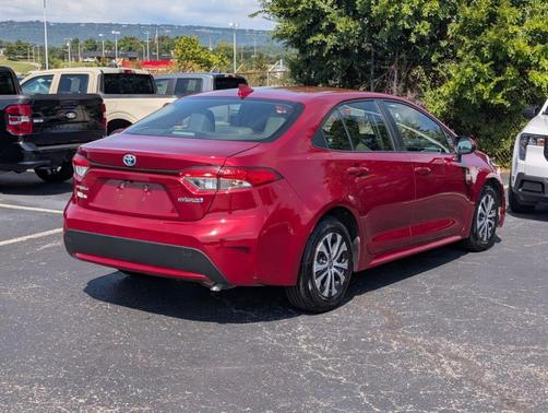 2022 Toyota Corolla Hybrid LE