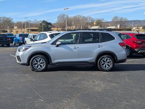 2019 Subaru Forester Premium