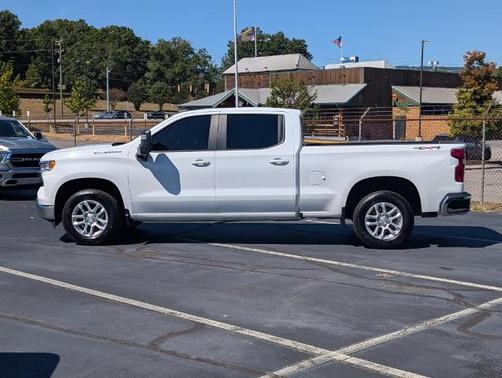 Summit White 2024 Chevrolet Silverado 1500 LT