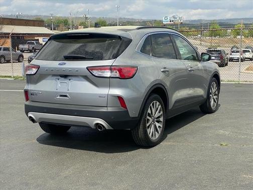 2021 Ford Escape Titanium Hybrid