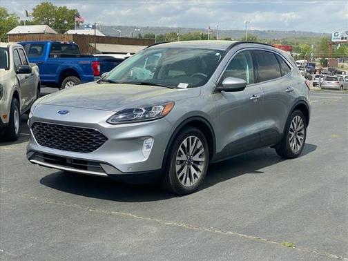 2021 Ford Escape Titanium Hybrid