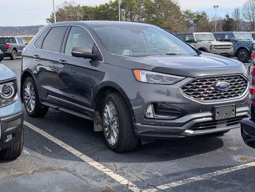 2021 Ford Edge Titanium