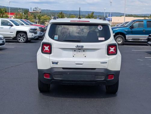 2019 Jeep Renegade Latitude