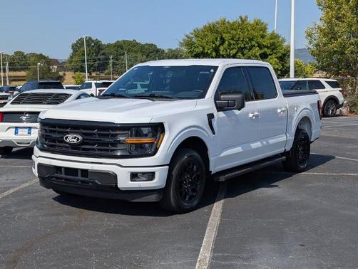 OXFORD WHITE 2024 Ford F-150 XLT