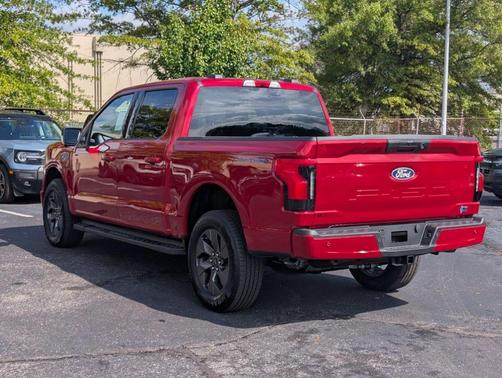 2025 Ford F-150 Lightning Flash