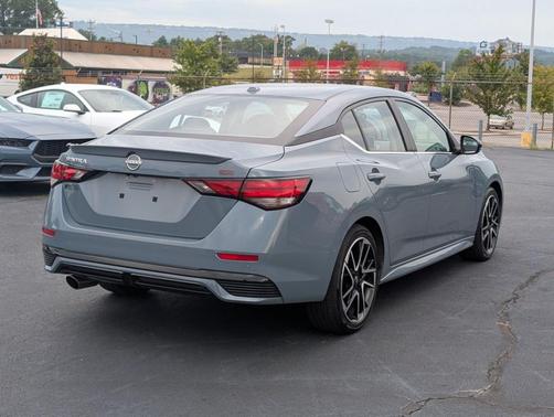 2024 Nissan Sentra SR