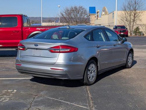 2020 Ford Fusion S