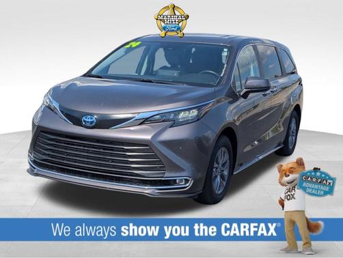 2024 Toyota Sienna XLE