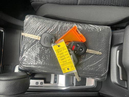 2023 Subaru Ascent Base 8-Passenger