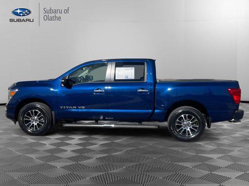 2020 Nissan Titan SV