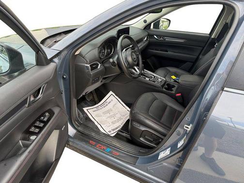 2023 Mazda CX-5 Carbon Edition