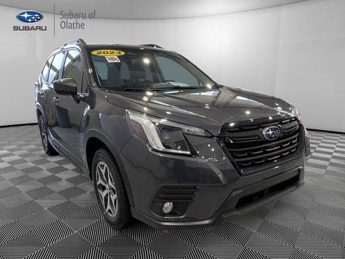 2023 Subaru Forester Premium