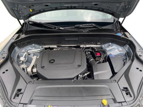 2023 Volvo XC90 B6 Ultimate 7-Seater